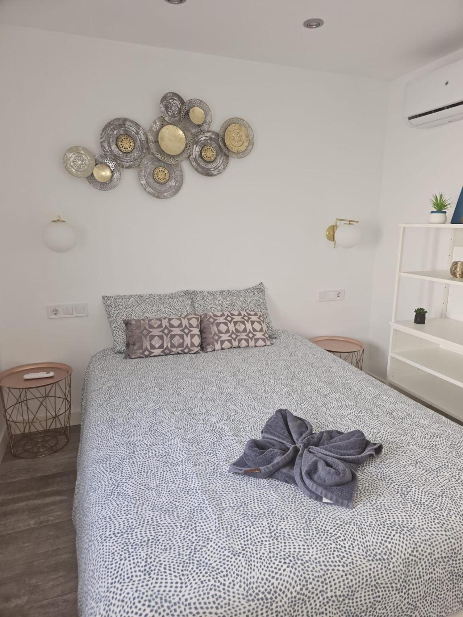 Pueblo Blanco Sea View Apartment By Namaste Elite 托雷莫利诺斯 外观 照片